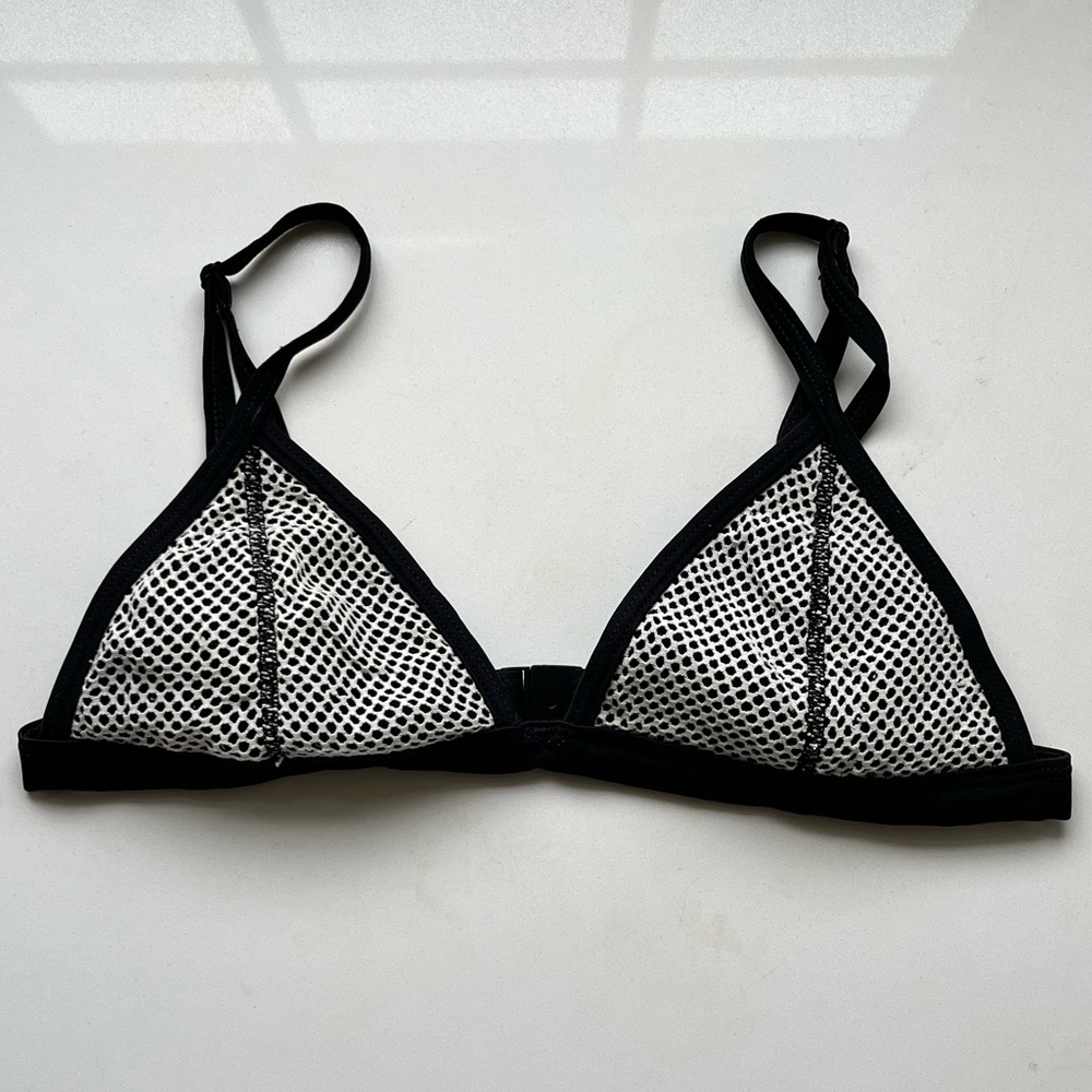 Triangl Bikini Top